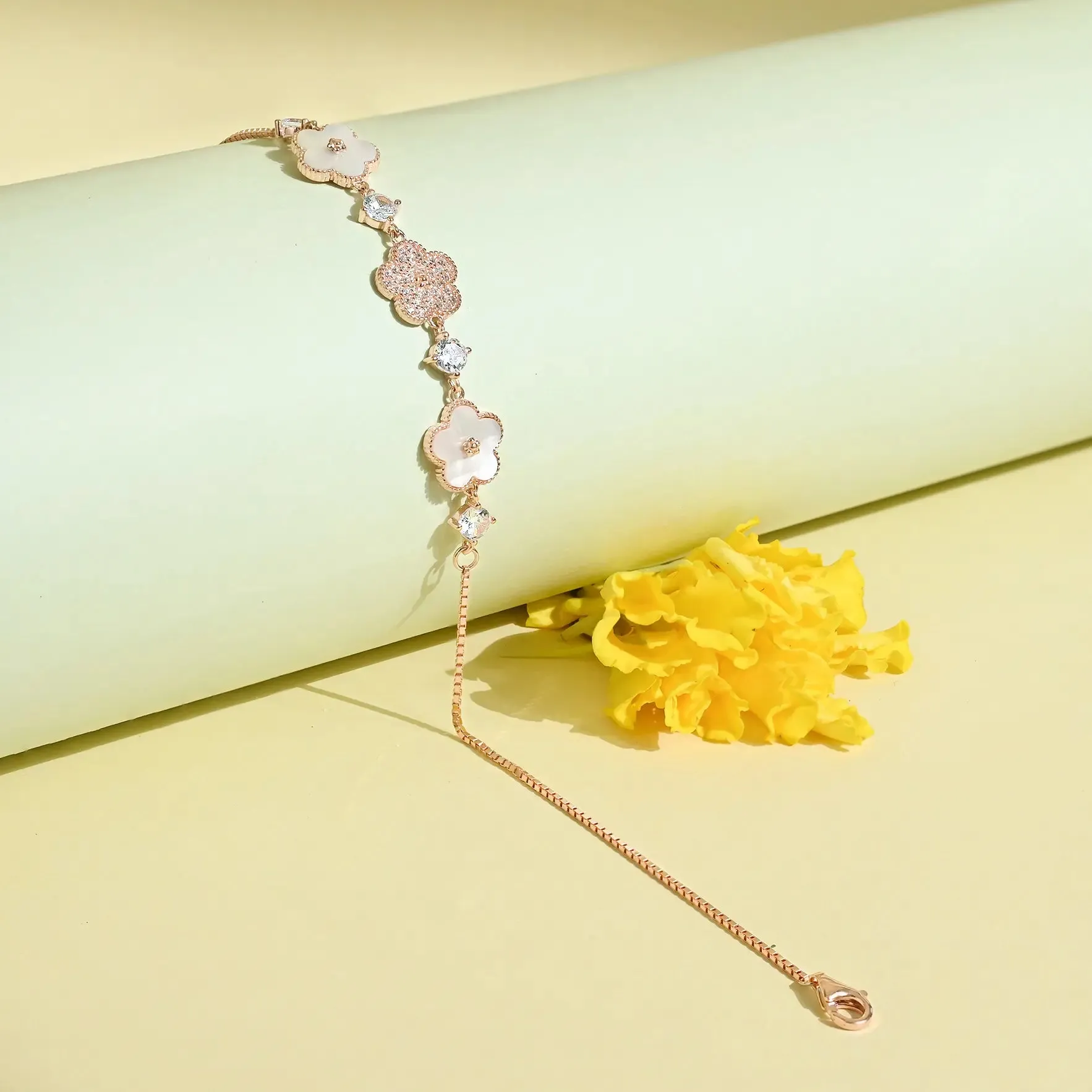 Flower Petal Stone Anklet