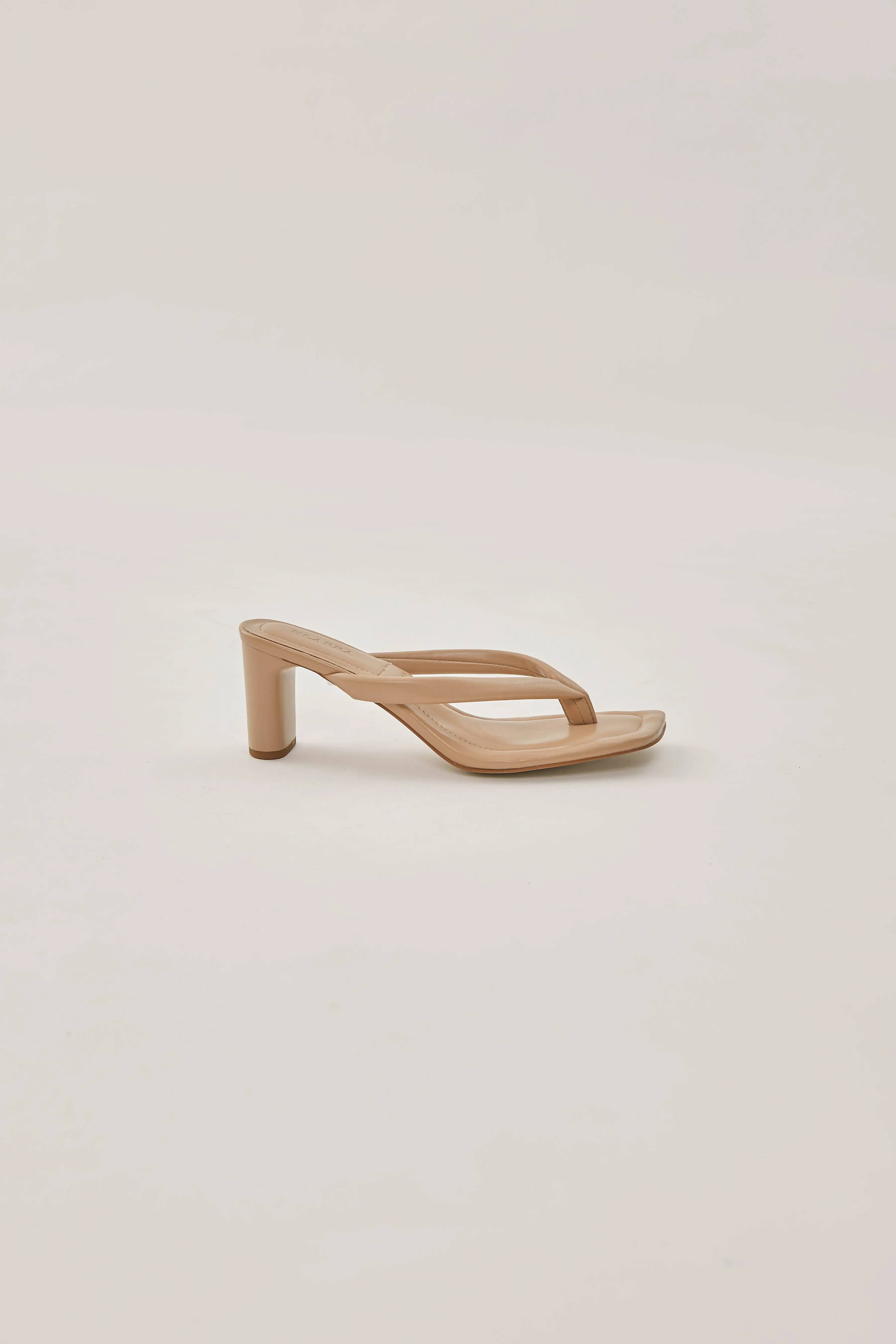 Mara Sandals in Camel