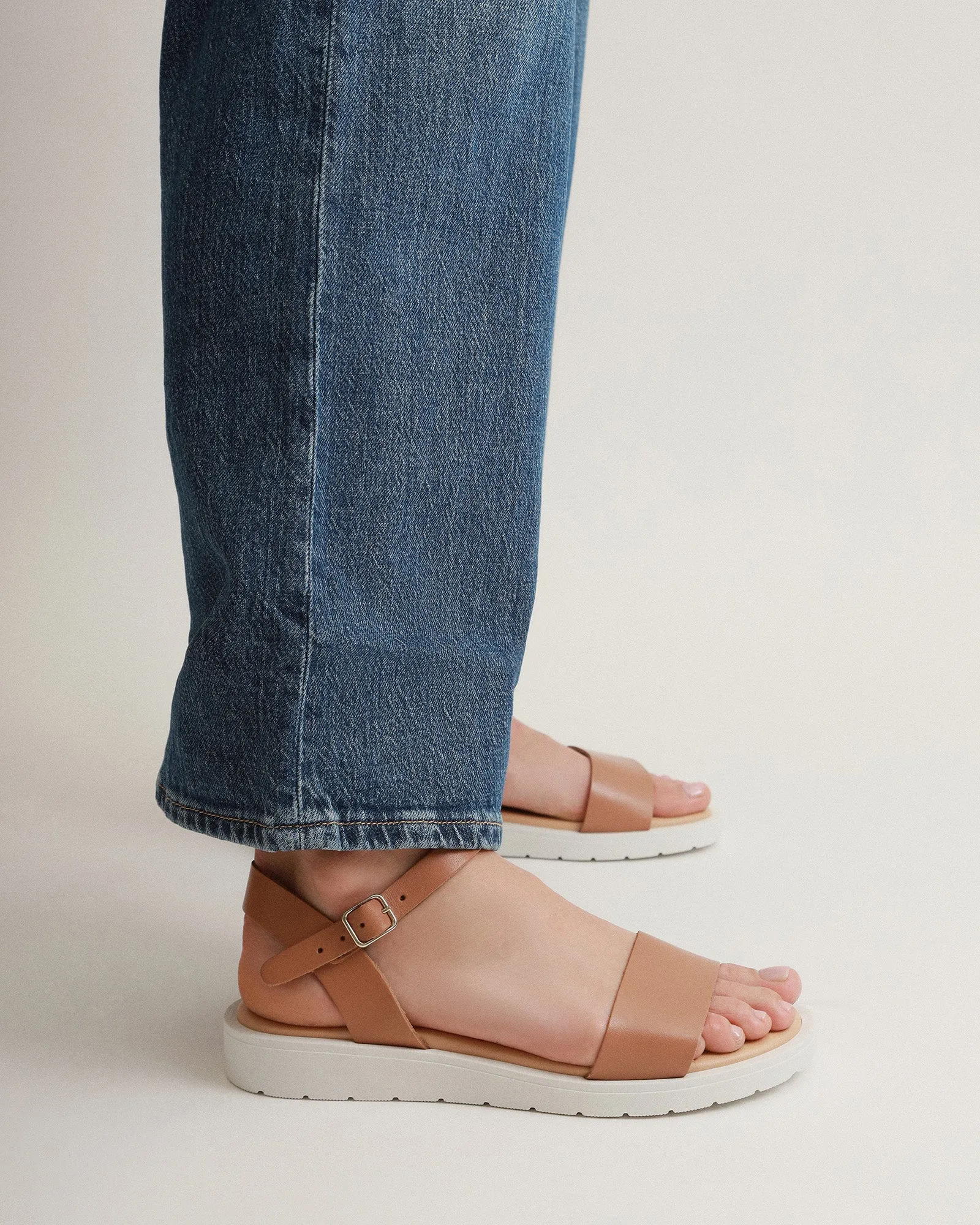 ROBIN FLAT SANDALS TAN LEATHER