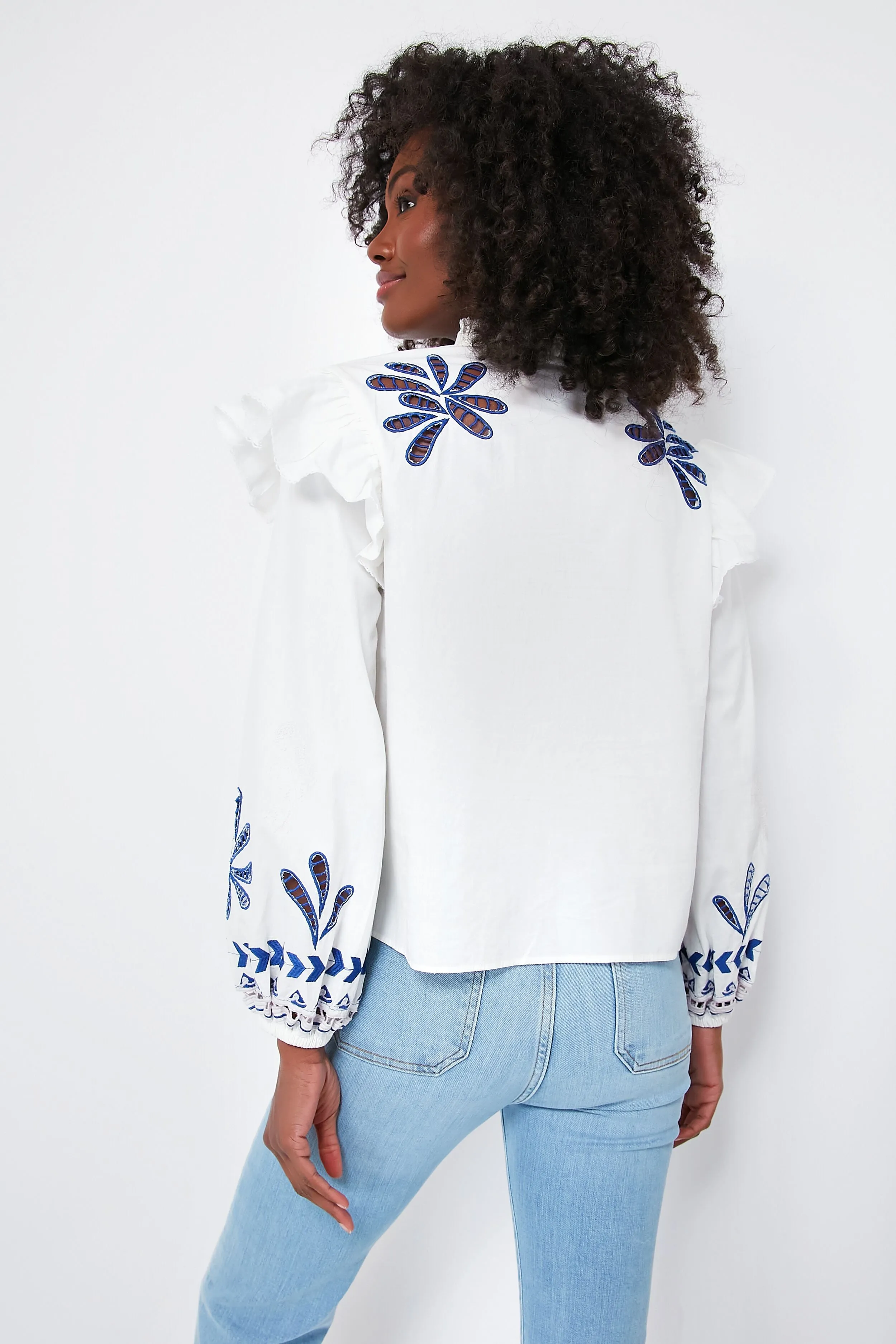 Soumy White Dilli Embroidered Blouse